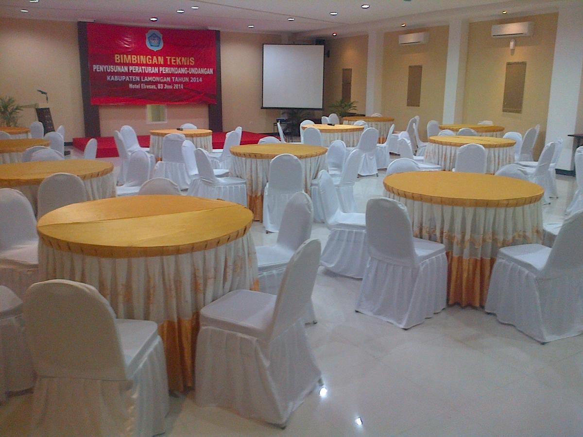 Hotel Elresas Lamongan Exterior foto